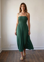 Load image into Gallery viewer, Evergreen Breeze Shirred Midi Dress
