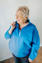Load image into Gallery viewer, Extended Super Soft Fleece 1/4 Zip Sweatshirt | Blue
