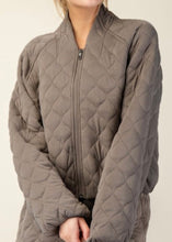 Load image into Gallery viewer, Lita Quilted Bomber Jacket | Taupe