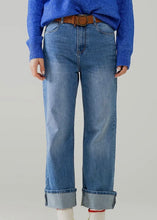 Load image into Gallery viewer, Q2 Straight Leg Cuffed Jeans