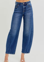 Load image into Gallery viewer, Risen Extended Size High Rise Barrel Jeans