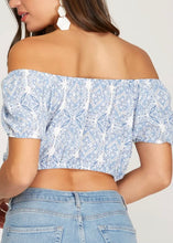 Load image into Gallery viewer, Puff Short Sleeve Woven Print Crop Top
