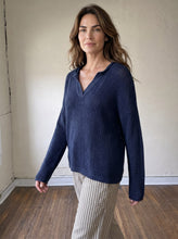 Load image into Gallery viewer, Sutton Ridge Sweater | Navy