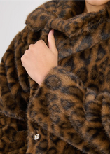 Load image into Gallery viewer, Marlowe Leopard Jacket