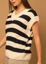 Load image into Gallery viewer, Sophia Sweater Vest
