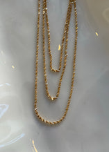 Load image into Gallery viewer, Twisted Chain Small Layered Necklace
