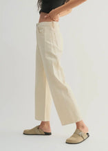 Load image into Gallery viewer, Just Black Cream Barrel Jean
