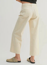 Load image into Gallery viewer, Just Black Cream Barrel Jean
