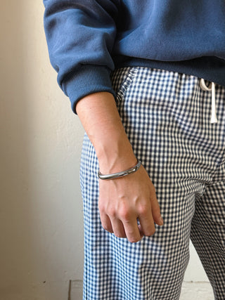 The Everly Classic Bangle | Silver