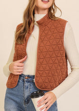 Load image into Gallery viewer, Camilla Vest | Red Bean
