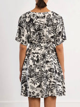 Load image into Gallery viewer, Tropical Print Wrap Dress
