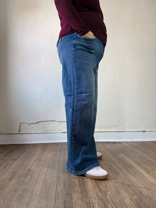 Risen Extended Size Everyday Sculpt High Rise Crop Wide Leg Jeans
