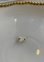 Load image into Gallery viewer, Bow and Pearl Stud Earrings
