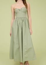 Load image into Gallery viewer, Sara Dress
