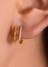 Load image into Gallery viewer, 18K Double Hoop Dulce Earrings
