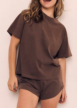 Load image into Gallery viewer, Rommy Tee | Mocha
