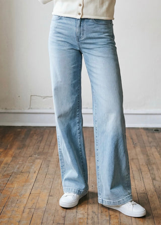 Coastal Drift Wide Leg Jean