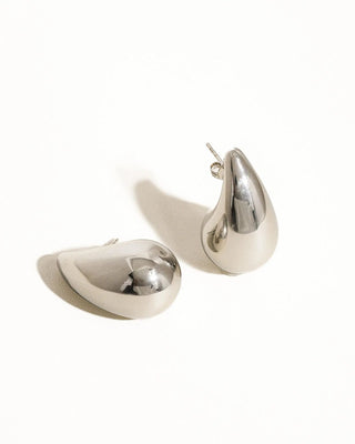 Colette 18K Gold Non-Tarnish Large Huggie Droplet Earring | Silver