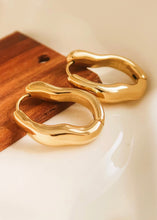 Load image into Gallery viewer, 18K Oval Darcy Hoop Earrings
