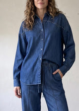 Load image into Gallery viewer, Frontier Stud Tencel Button Down Shirt
