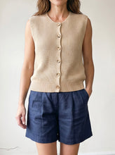 Load image into Gallery viewer, Harvest Market Sweater Vest | Oatmeal
