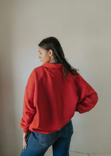 Load image into Gallery viewer, Billie Fleece Pullover | Red
