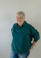 Load image into Gallery viewer, Billie Fleece Pullover | Deep Green
