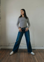 Load image into Gallery viewer, Just Black Denim Mid Rise Slim Wide Leg Jeans
