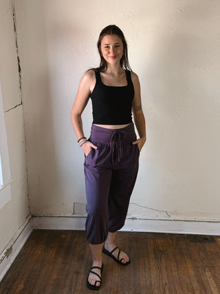 Black Basic Square Neck Cropped Tank
