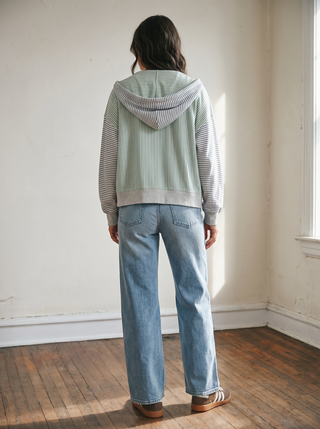 High Rise Slim Wide Leg Jeans