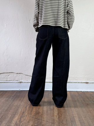 Uptown Pleated Barrel Jeans