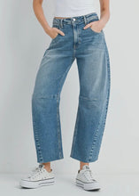 Load image into Gallery viewer, Just Black Barrel Jean

