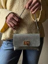 Load image into Gallery viewer, Vicky Suede Bag Green
