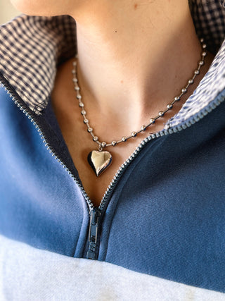 18K gold non-tarnish large heart chain necklace by Flânerie by Maiq, featuring a silver ball chain with a heart pendant.