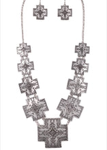 Load image into Gallery viewer, Western Shield Necklace Set
