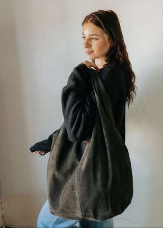 Giannina Suede Leather Shoulder Bag | Military Green