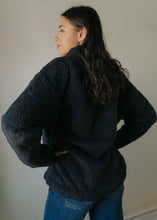 Load image into Gallery viewer, Cloud Sherpa Pullover | Black
