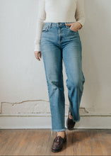 Load image into Gallery viewer, Just Black Denim Long Length Straight Leg Jean
