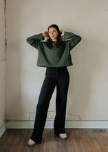 Load image into Gallery viewer, Stony Long Sleeve Tee | Dark Green

