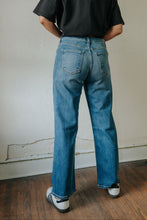 Load image into Gallery viewer, Just Black Denim Mid Rise Slim Wide Leg
