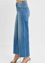 Load image into Gallery viewer, Risen Tummy Control Crop Wide Leg Jeans
