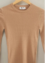 Load image into Gallery viewer, Arlo Ribbed Long Sleeve | Taupe
