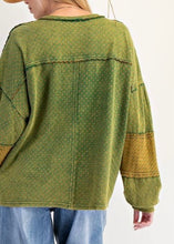 Load image into Gallery viewer, Juniper Polka Dot Days Pullover
