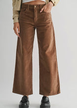 Load image into Gallery viewer, JBD Chocolate Mid Rise Corduroy Pants
