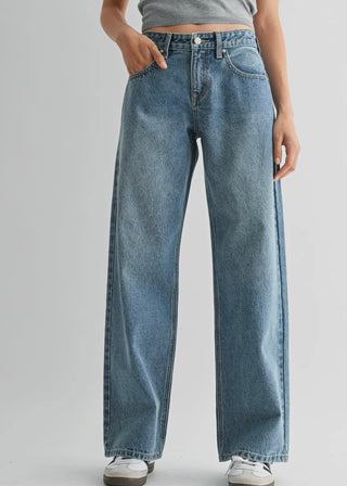 Just USA Medium Wash Mid Rise Baggy Jean