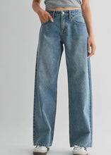 Load image into Gallery viewer, Just USA Medium Wash Mid Rise Baggy Jean
