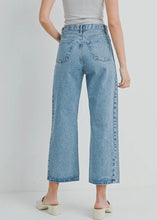 Load image into Gallery viewer, Just Black Denim Medium Wash Barrel Jean Twist
