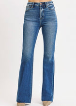 Load image into Gallery viewer, Extended Size Risen Raw Hem High Rise Flare Jeans
