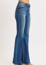 Load image into Gallery viewer, Extended Size Risen Raw Hem High Rise Flare Jeans
