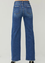 Load image into Gallery viewer, Risen High Rise Straight Jeans
